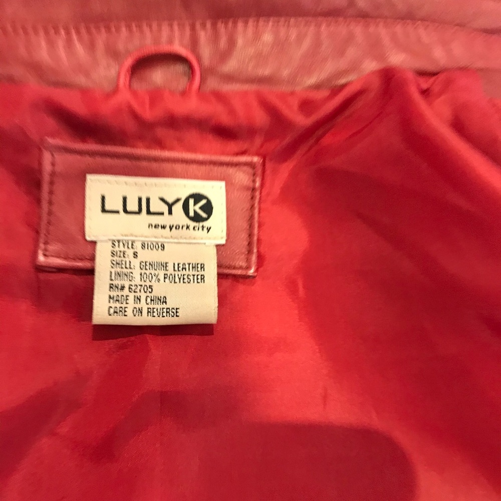 Red leather jacket - Picture 7 of 8